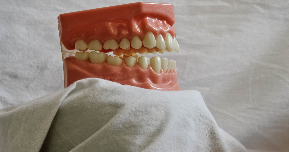 5 Signs You Need a Dental Implant – Ahmedabad Dentist